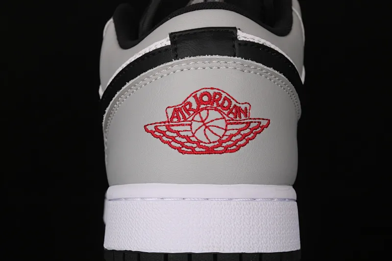 All categories Air Jordan Jordan series basketball shoes Air Jordan 1 Low Air Jordan 1 Low "Light Smoke Grey" AJ1 Joe 1 Little Dior Smoke Gray 553560-030